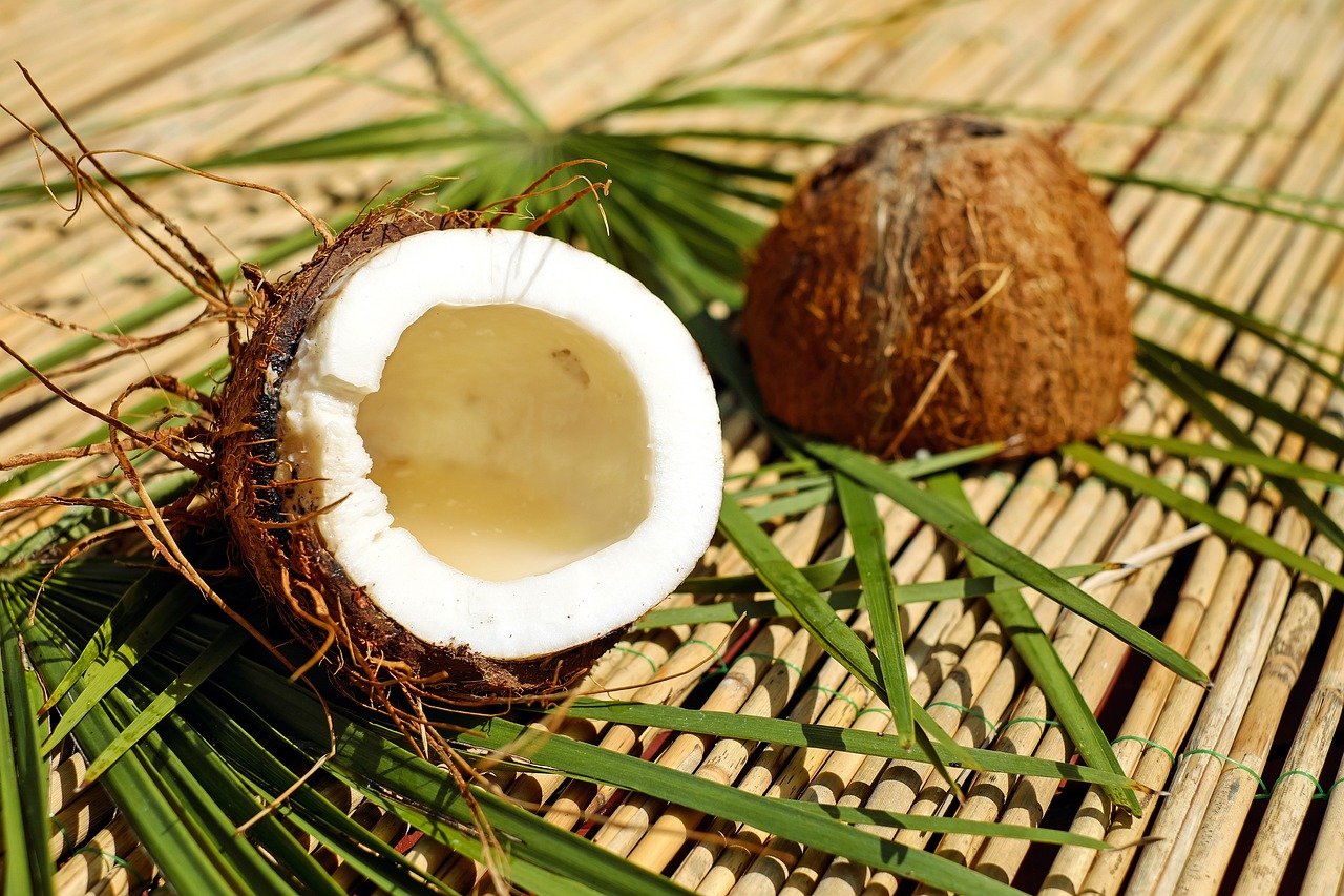 Coconut and Lychee Martini